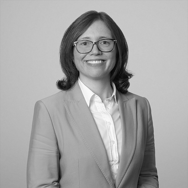 https://2025.wicsummitandawards.com/wp-content/uploads/2025/08/Naomi-Miles.png